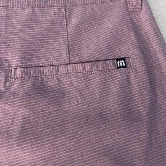NWOT Men's Travis Mathew Short - Picture 3 of 3
